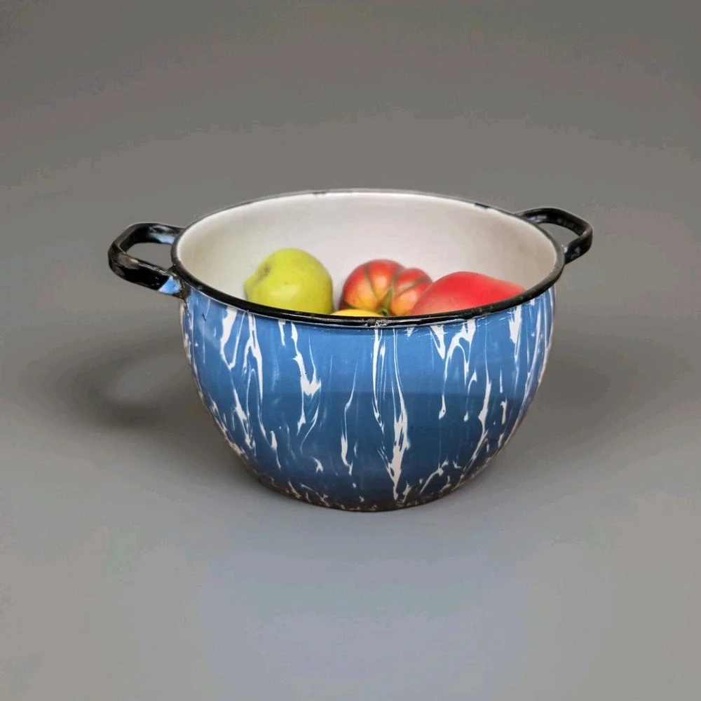 Vintage Blue White Splatter Enamelware Stock Pot 10